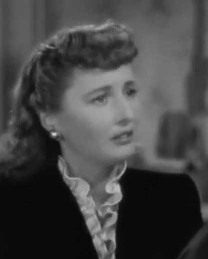 Holiday Spirit with Barbara Stanwyck in Christmas in Connecticut