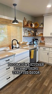 Come decorate my kitchen with me using thrifted decor! ￼••••••••• #Vintage #thrift #thriftfinds #thrifteddecor #homedecor | Scarlet Cee