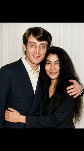 JOHN LENNON & YOKO ONO — A MOMENT OF LOVE ❤️
