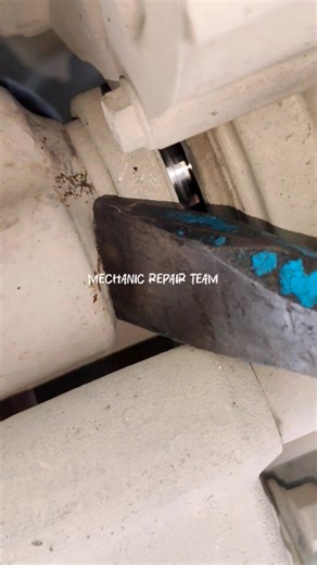 4.7K views | How to Remove Axial Shafts (CV Axial Shaft Removal Tutorial) | Mechanic Repair Team | Facebook