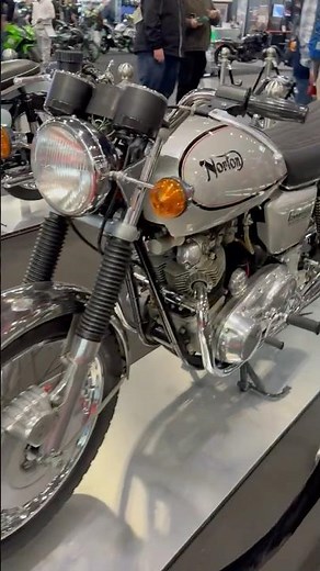 1977 Norton Commando 850 Interstate MkIII at MCN London 2025