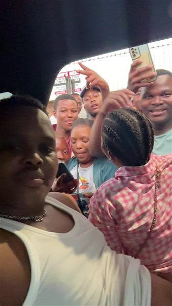 Ngeke ubenze lutho abantu ngami egarage uma ngiyothela behla bonke abantu ezimontweni kuvele kube sengathi wumcimbi khona egarage🔥🔥🔥🔥 | Khuzani KING Ndlamlenze Mpungose