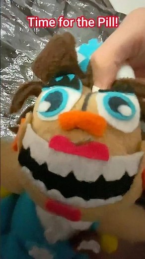 Foxy takes his Pill #fnaf #fivenightsatfreddys #fnafmemes #fnafplush #secretofthemimic