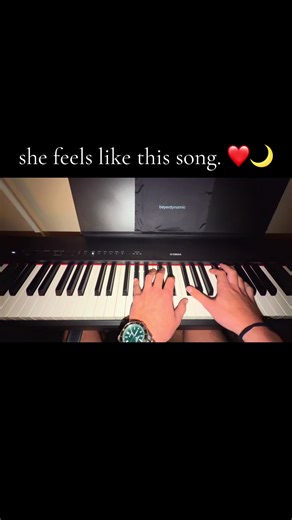 Clair De Lune: A Piano Journey Through Emotion