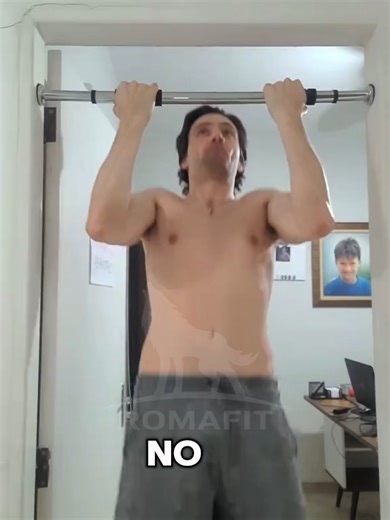 🏠 Tu gimnasio empieza en casa Entrena todo el cuerpo con una sola barra de dominadas. 💪 Fácil de instalar | Segura | Práctica 👉 Escríbenos ahora #push up board step