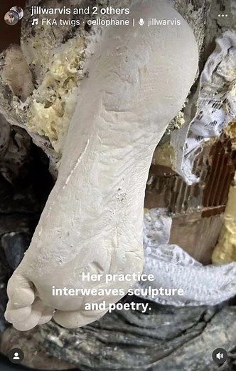 Urn Dream - Abbie Griffiths #contemporaryart #art