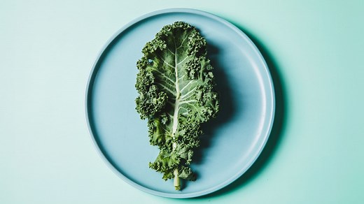 Kale Guide: Nutrition, Benefits, Side Effects, and More