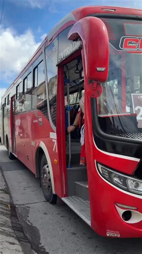 🚫📣 ¡Evita multas y sanciones por ruido excesivo! El ruido en exceso también contamina, afecta nuestra salud y la buena convivencia. Recuerda que ya está en vigencia la ordenanza que regula y sanciona la contaminación por ruido, tanto de fuentes fijas como móviles. #BajaleAlRuido y hagamos de esta ciudad un lugar más tranquilo para todos, con #AmorPorCuenca ❤️💛 | Municipio Cuenca