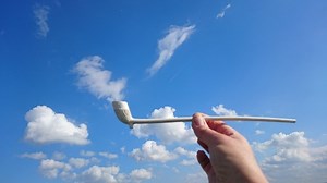 My December 9th featured Thames mudlarking find is this resplendent early 19th century Churchwarden clay pipe, which, believe it or not, was sitting on the mud at low tide just waiting to be found. It is so delicate yet so hardy at the same time. How else would it survive the Thames tides since circa 1820. Churchwarden pipes, known for their long stems, were reputedly named after the Churchwardens who used to put their pipe's long stem out of the church windows so they could smoke in church. Now