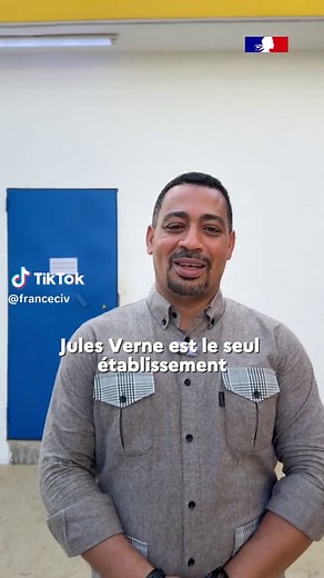École Jules Verne Abidjan : Autosuffisance Énergétique Solaire
