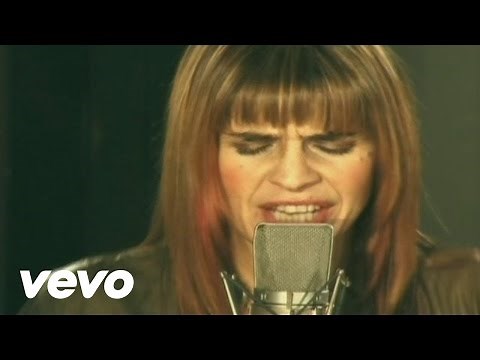 Fabiana Cantilo - El Anillo del Capitán Beto