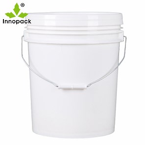 [Hot Item] High Quality 20L Plastic 5 Gallon Containers Bucket Fuel Canister