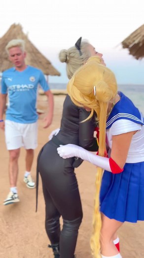 Colorful Beach Costume Showcase: Fun and Fashion