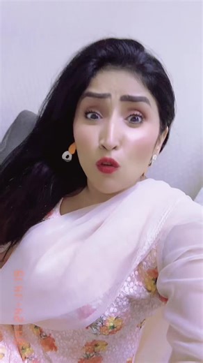 ‏Muja Payer Ho Gaia @Muhammad Ishfaq @Munawar sultana @Eman Umar