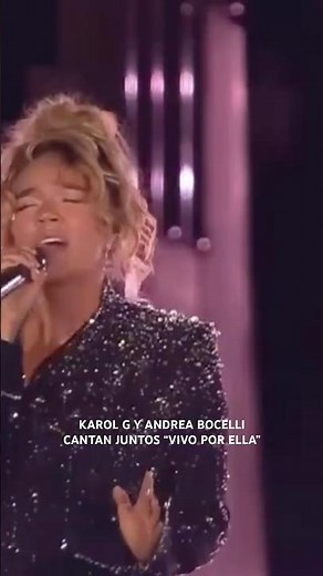 Karol G y Andrea Bocelli cantan juntos “Vivo por ella” en el Grace for the World