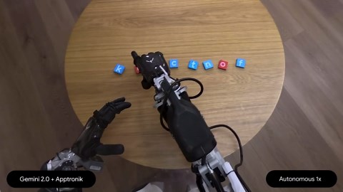 Gemini Robotics Developing the next generation of humanoid robots with Apptronik