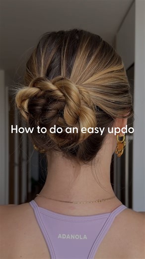 2.5K views | Save this twist bun hack for mornings when you’ve got 2 minutes but still want to look like you have your life together—or for weddings when you need a chic updo without the salon visit. ✨ #Style #HairHacks #EasyHairStyle #QuickUpdo #TwistBun | PureWow | Facebook