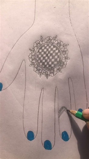 ✨🌿 #EasyMehndi #MehndiDesign Easy Mehndi Design Anyone Can Draw in Minutes! 😍💖 #Shorts