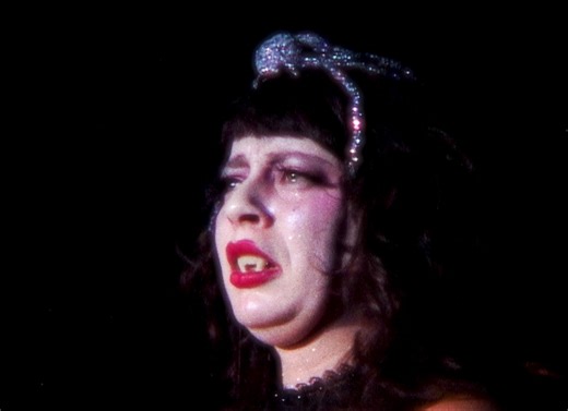 Marlène on Instagram: "Poussière de Crotte dans le Cœur d'une Diva - décembre 2025 - Trailer réalisé par @cielsourdeau Mise en scène, jeu et scénographie: Marlène Charpentié Dramaturgie : Ciel Sourdeau Création sonore : Sophie Conus Création Lumière : Jean Sottas Assistanat décor : Sophie Conus, Michèle Mercier-Bosseny, Ilana Winderickx Tabarelli Création costumes : Josiane Martinho Assistanat costume : Laetitia Longagna Prothèse dentaire: Kenny Perrier —Regards extérieurs : Emma Saba, J