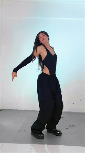 IVE “BANG BANG” DANCE COVER💥 #IVE #IVE_BANGBANG #fyp #kpopdance #creatorsearchinsights @IVE.official