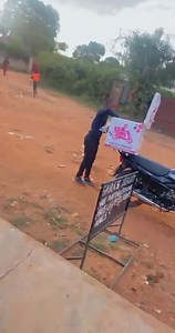 1.4K views | Good morning  Have you used our Courier Service yet?? @Sera’s ring light was delivered to Ndeke from mercury Nkani east Door step Delivery save time honey  Contact 0962339632/0977715169 | 99-Fashion Closet | Facebook