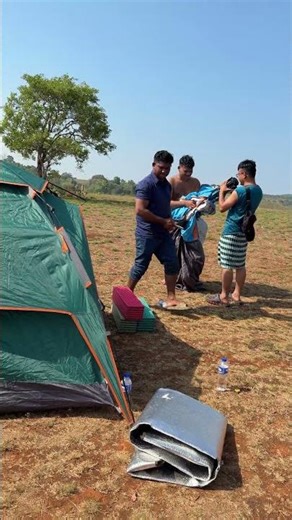Prepare the tent for the return trip,O Raing district, Mondulkiri province, Cambodia