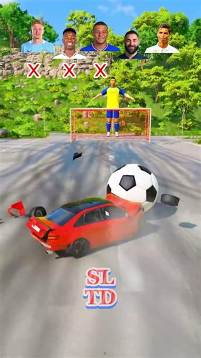 Ronaldo is the King of Football ⚽👑 #cr7 #beamngdriveshorts #cargames #shortvideos