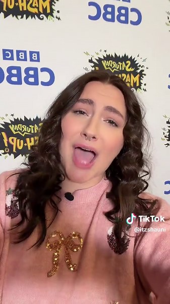 AHH im so exited!! 9am👀