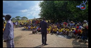 76K views · 3.2K reactions | Chamisa addresses villagers during Mboneni Ncube's funeral | TechMag.TV | Facebook