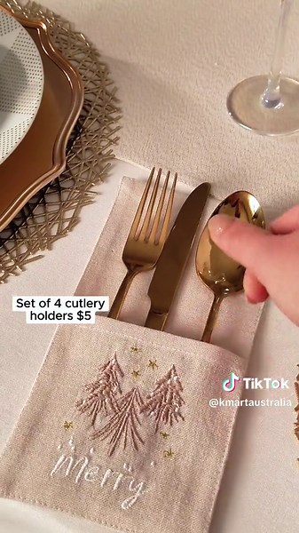 Gold and Glitz Christmas Tableware Range for Your Festive Dining | KmartAus