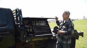 The innovative lid design on the Montezuma Triangle toolbox was invented to lock tools in position when closed, providing protection, security and organization. - - - #servicetruck #worktruck #toolbox | Montezuma | Facebook