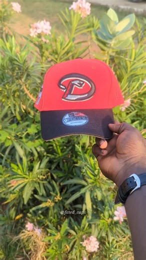 HOME OF FITTED CAPS / SNAPBACKS | New adjustable pre-curved snapback now available in 🏬. Price || 17,000 NGN Dm to get yours @fitted_caps or Dm WhatsApp : 08182764203 | Instagram