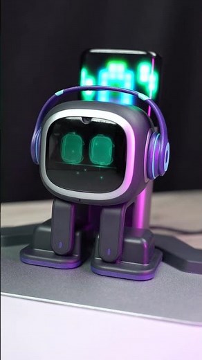 EMO AI Smart Robot Pet with Auto Charging | روبوت EMO الذكي مع شحن تلقائي