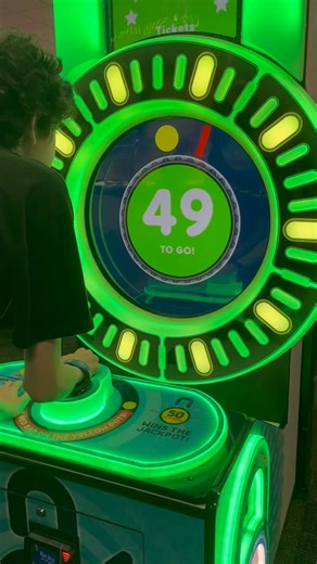 1K views | Pop The Lock Jackpot 41 #arcade #jackpot #clawmachine #bigwin #arcadegames #shorts | Rose Mitchell | Facebook