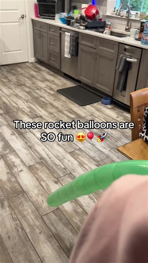 These rocket balloons are an instant hit 😅🎈 The kids were laughing nonstop — they fly SO high and make the funniest sound! Perfect for parties or just backyard fun 🙌 #KidsToys #AmazonFinds #HolidayFun #GiftIdeas #ParentHack