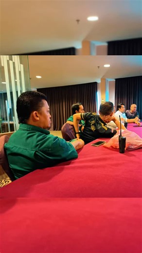 MEETING 9 JAN 2026 at raia hotel & convention centre k.terengganu.😍😍😍 #channelvevent CV Resources Chiat Wee Wee Chiat Jayden Wee Wee Ling Long Oriental Music Centre Xiiao Gui Xiiao Gui Mint Ting Tina Surinda Karim Crystal Wong Andrew Wee Channel V Andrew Wee Channel V II Channel V Entertainment & Event Resources | CV Resources