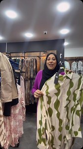 175 reactions | Whatsapp 0559644443 Telephone 0792924620 . . * chemisier lux * qualité 1er choix * taille : 44 46 48 50 52 54 56 58 * prix 4900 da * Livraison 58 wilayas ( service yalidine ) * boutique a draria, sur maps : jaspe red ( gaston bernard ) * page instagram facebook jaspe_red Marhba bikoum | Jaspe_red | Facebook