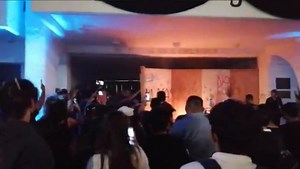 Dispersan protesta en Cancún con disparos