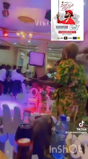 🎤 Message de recherche Bonjour à tous, je lance un petit appel. Lors d’une fête (vidéo ci-dessous), une maman a interprété ma chanson « Problème » avec une voix magnifique et beaucoup d’émotions 🥰. J’aimerais beaucoup la retrouver ou la rencontrer pour la remercier personnellement (dès mon retour à Kinshasa). Si quelqu’un a des informations sur cette maman ou peut me mettre en contact avec elle, merci de m’écrire en message privé ou en commentaire🙏. #27Decembre. #ConcertAcoustique. #NouveauCa