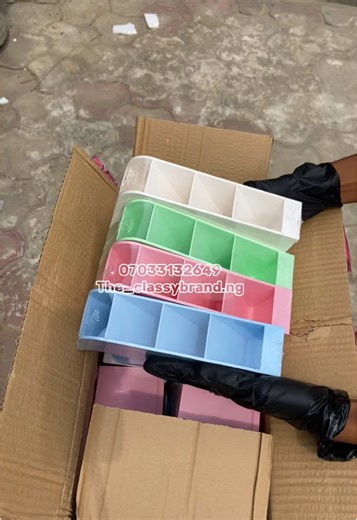 Unboxing Aesthetic Products for Small Business Owners