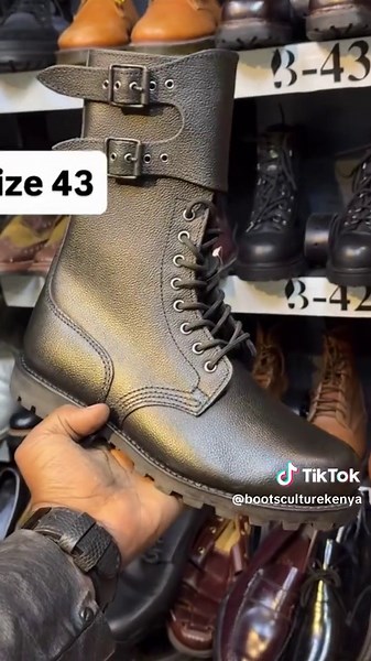 Explore New Military Boots Collection in Jamia Mall