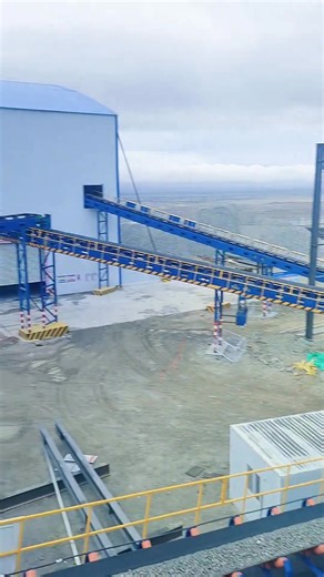 70K views · 1K reactions | Visit the customer's gravel production line and thank you for using our conveyor belt. | China. Conveying equipment factory | Facebook