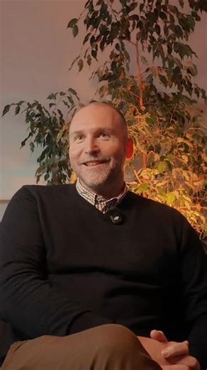 Alexandre Lachappelle, chef d'entreprise, formateur à l'ESMP. 👀 Si vous voulez en savoir plus dans les domaines du commerce, marketing ou la stratégie d’entreprise, voici nos formations : ➡️ BTS Gestion de la PME ➡️ BTS Négociation et Digitalisation de la Relation Client (NDRC) ➡️ Bachelor Responsable du Développement Commercial et Marketing ➡️ Bachelor of Business® Responsable d’Activité Commerciale et Marketing ➡️ Bachelor of Business® Responsable d’Activité Commerciale et Marketing – Mobilit