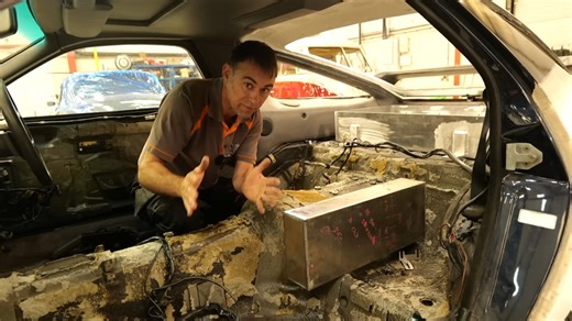 Updating lights and battery box on my 928