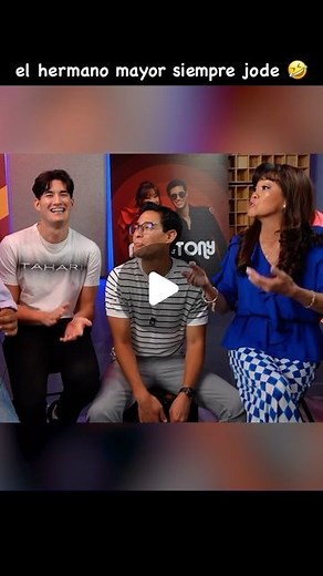 Tony Succar on Instagram: "Mi hermano chiquito @kenyiofficial dice que los hermanos mayores peruanos siempre jodemos, no creoooo 🤣"