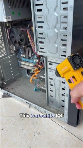 C8 Air Duster can quickly clean dust from your computer#airduster #cleantok #pccleaning #tools #pc