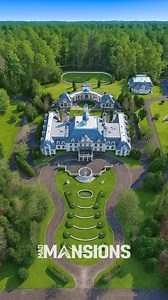 Alabama’s Largest Mansion!54,000 sq ft on 27 acres with 15 beds, 22 baths, and a guitar-shaped driveway!Features include a grand theater, wine cellar, 10-car garage, and guest house. | Mansions of USA