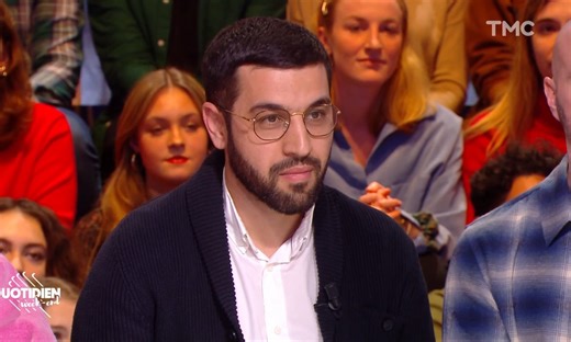 Invité : Mohamed Boclet, ancien dyslexique devenu vice-champion du monde de lecture rapide - Quotidien | TF1+