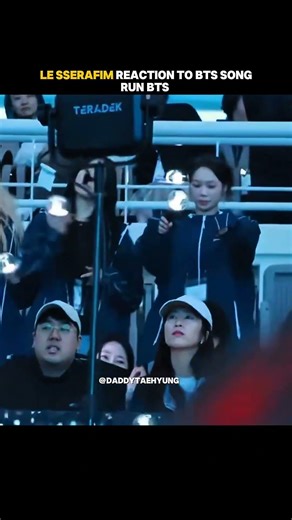 How excited le sserafim was hyping for bts songs 🤭 especially run bts 👀