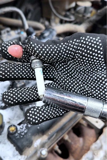Essential Spark Plug Change Kit for Mechanics